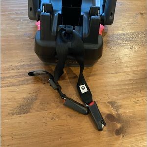 Graco Sungride Sunglock infant carseat base